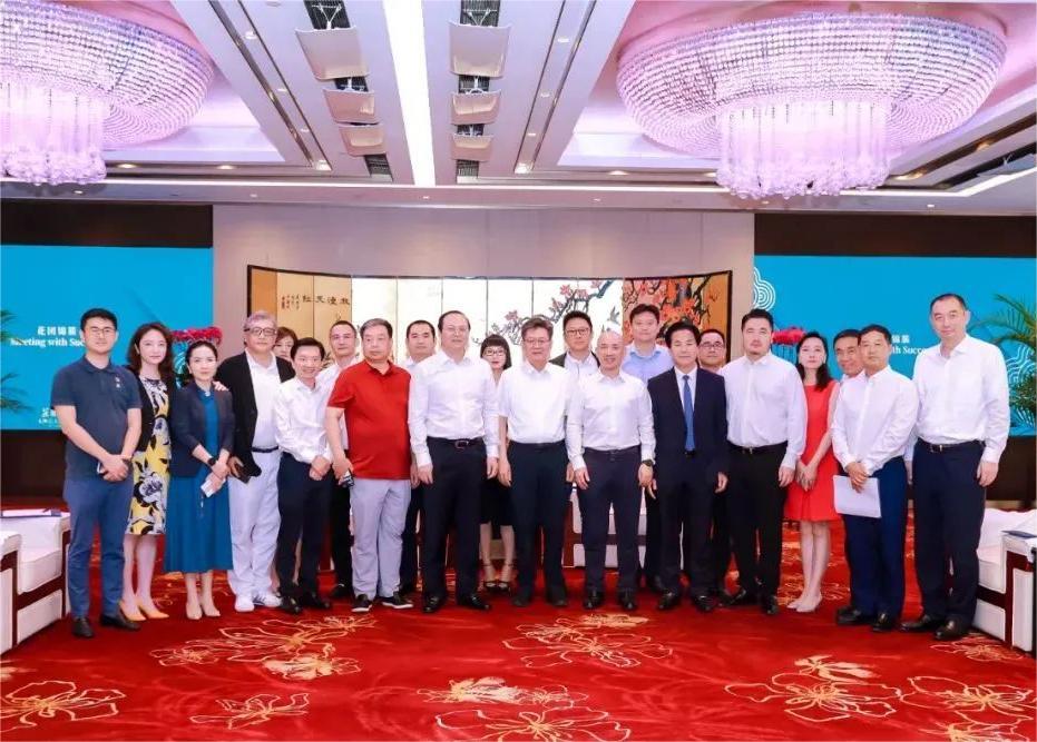 凯发(中国)官网集团董事长李军赴广州考察交流