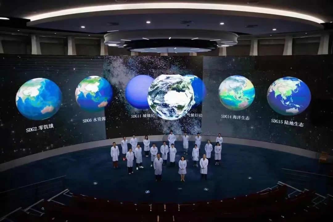 接受领导人检阅 | 凯发(中国)官网智能显示助力紫金山实验室展现强劲创新力