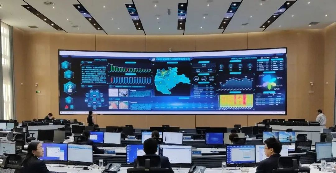 接受领导人检阅 | 凯发(中国)官网智能显示助力紫金山实验室展现强劲创新力