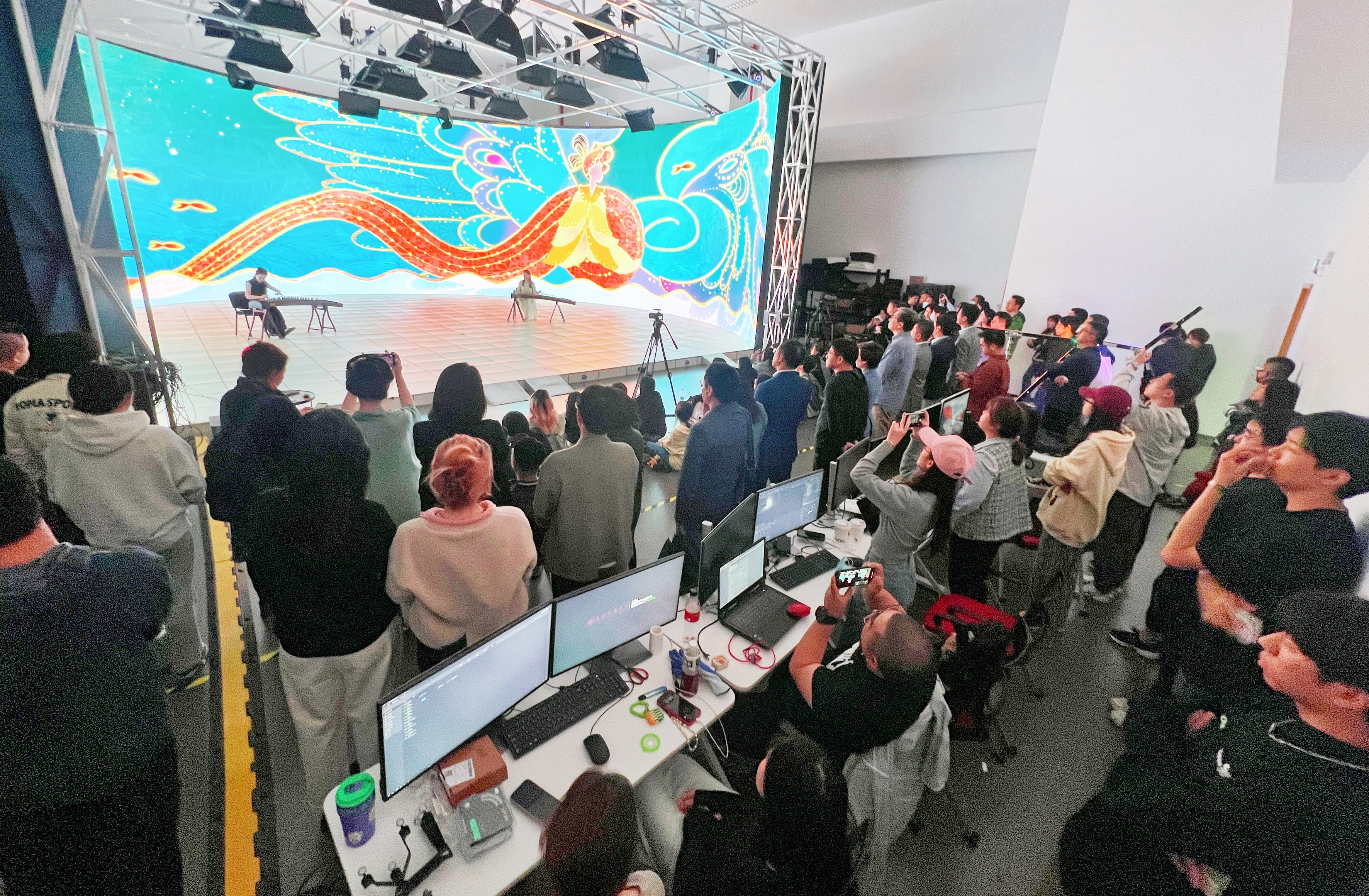 产学研结合 | 凯发(中国)官网携手上海戏剧学院全面拓展XR虚拟拍摄领域